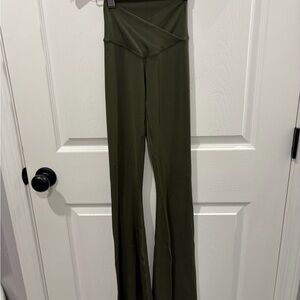 aerie High-Waist Wide Leg Pants in Olive Green